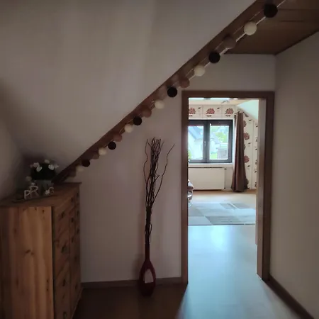 Brini's Im Gruenen Apartment